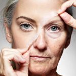 کدام غذاها پوست را پیر میکند؟/ قهوه و چای چطور؟