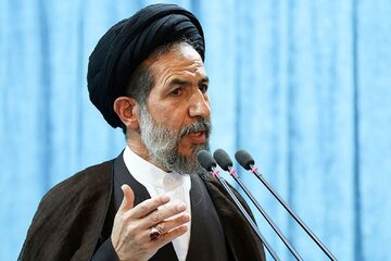 ابوترابی‌فرد: پیروزی در جنگ ۱۲ روزه باعث شد آمریکا درخواست مذاکره دهد/ دستاورد حکومت های شاهنشاهی تجزیه ایران بود
