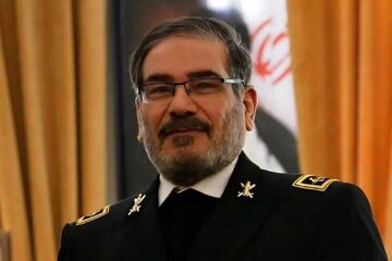 اظهار نظر شمخانی درباره مطرح شدن سلاح هستهای در مذاکرات/ توافق فوری میتواند در دسترس باشد/ عراقچی حمایت و اختیار کافی دارد