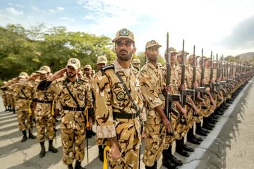حقوق سربازان در سال آینده مشخص شد/ سربازان متاهل چقدر حقوق دریافت میکنند؟ + جزییات