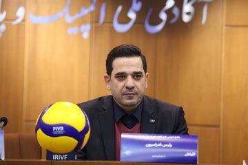 حمله رئیس فدراسیون والیبال به بودجه فدراسیون تفریحی