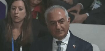 سناتور جمهوری خواه هم رضا پهلوی را ضایع کرد