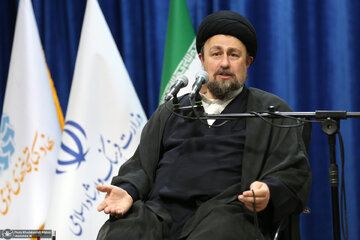 سید حسن خمینی: اگر مردم را در سرنوشتشان دخالت ندهید، با آنها درگیر میشوید