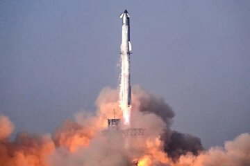 شمارش معکوس پرتاب قدرتمندترین موشک دنیا / پنجره زمانی پرتاب مشخص شد