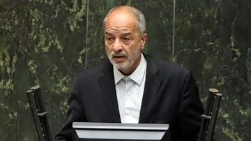 عضو کمیسیون امنیت ملی مجلس: جمهوری اسلامی برای دفاع از خود ناگزیر به حفظ و تقویت برد موشکی است/ سیاستهای کلان کشور در چارچوب منویات رهبر انقلاب است