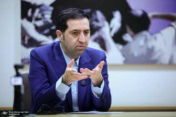 فعال اصولگرا: در حوادث دی ماه بخش‌هایی از حاکمیت دچار غافلگیری شد/ محدودیت اینترنت باید زودتر برقرار می‌شد/ ۱۸ و ۱۹ دی نوعی کودتا برای تغییر نظام بود
