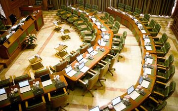 میخواهند شورای شهر را تک صدایی کنند؛ «به من گفته بودند اگر شهرداری را نقد کنید در انتخابات به مشکل میخورید»