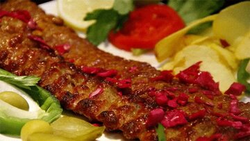 هزینه افطاری سرسامآور شد/ قیمت چلوکباب چقدر است؟