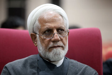 واکنش عضو کمیسیون امنیت ملی به اظهارات مقامات آمریکا درباره موشکهای بالستیک/ ایران حاضر به مذاکره درباره توان موشکی خود نیست