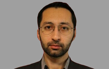 چرا کارل اشمیت از سلطه آمریکا می ترسید؟