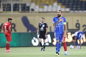 کاپیتان استقلال به بازی آسیایی میرسد؟