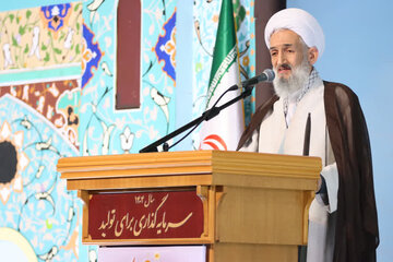 امام جمعه ساری: شیطان واقعی آن دیوار سنگی در منا نیست، بلکه آمریکاست
