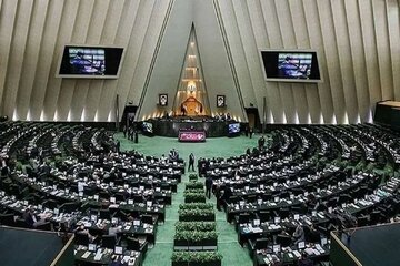 سرشاخ با ساختار جمهوری اسلامی؛ از شورای عالی امنیت تا نهاد ریاست جمهوری/ اقلیت در بهارستان از جان شعام چه میخواهد؟